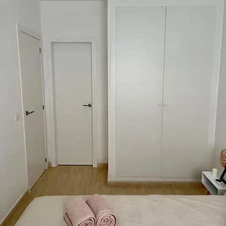 Apartamento Apto Olta 2 Centro De Campello Piscina, Garaje, Wifi